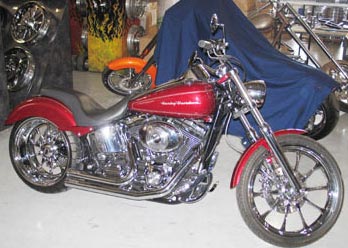 Royal Front & Rear Wheel shown on a Cruiser motorcycle